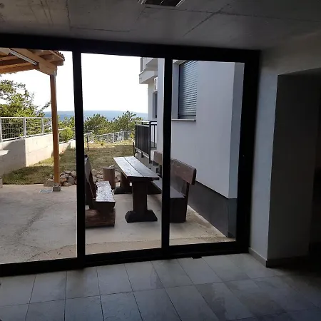 In 41598 * Crikvenica